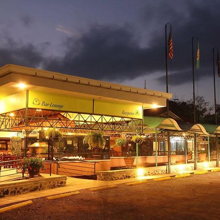 Park Hotel Santa Cruz Verapaz Εξωτερικό φωτογραφία